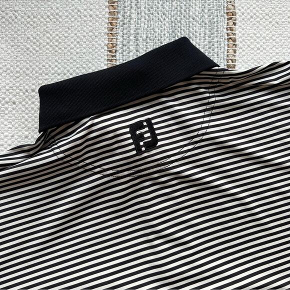 FootJoy Black White Striped Short Sleeve Polo Shirt Men’s Size Medium - Picture 5 of 7